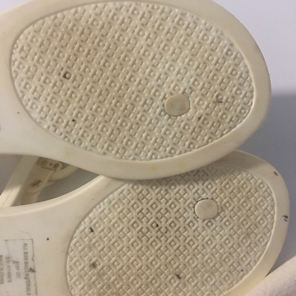 Tory Burch Miller Jelly Thong Sandals Size 8 in White / Ivory - Picture 4 of 5